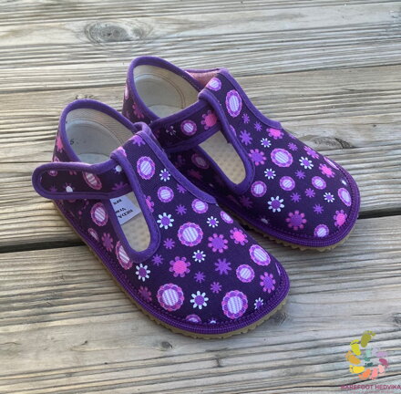 Beda papuče Violet Flower (zúžený strih)