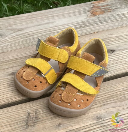 Beda sandals Caramel (reinforced heel)