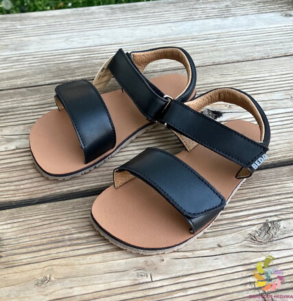 Beda sandálky Playful Black