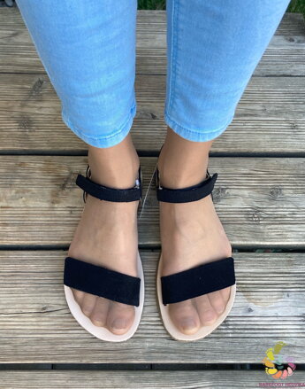 EF Barefoot Lady Black