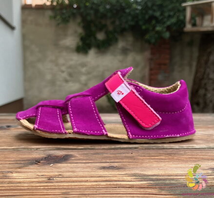 EF Barefoot Fuxia