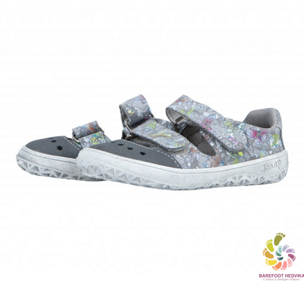 Jonap Fela 2025 Grey Butterflies