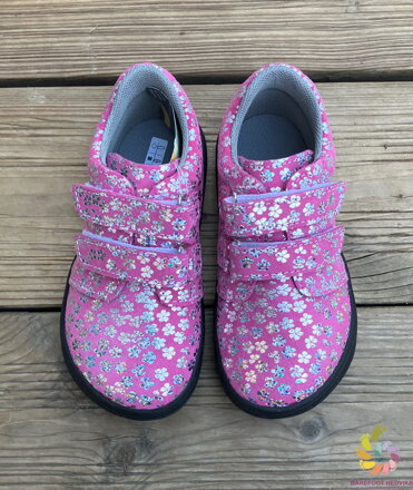 Jonap B1 SV Pink Flowers 2025 BARE