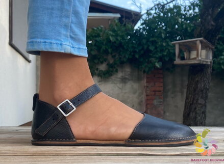 Minimus Crane Black