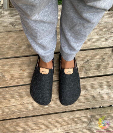 Pegres papuče BF15U čierna