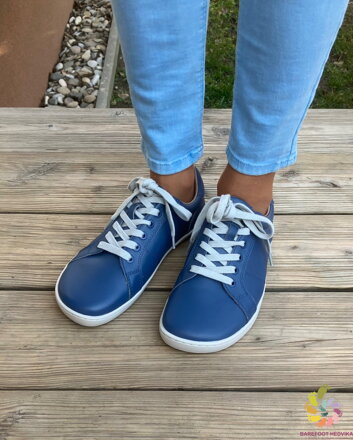 Protetika Adela Blue
