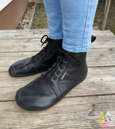 Saltic Vintero Black Nappa